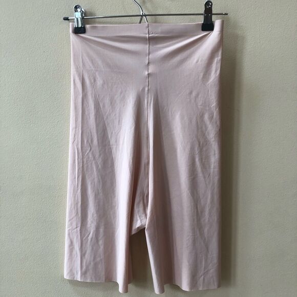 Spanx Slimming Shapewear Shorts - Picture 2 of 3